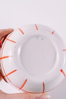 裏側には色移りや擦れがある可能性も。