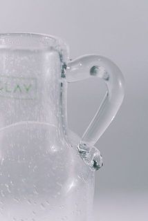 持ち手がついています。