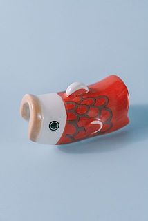 こいのぼり（赤）：幅5.8cm×奥行き3cm×高さ3.2cm