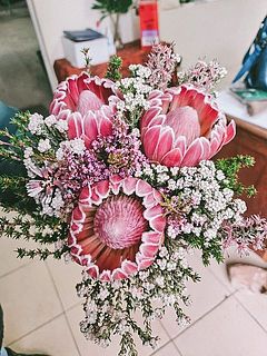 現地からの届いたブーケのイメージ写真です😍