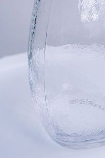 製造上の都合で商品に縦筋が入っています。