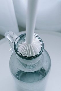 口が細くなっているボトルにも！（使用花器：flaskaグレー）