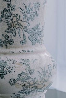 アンティーク加工のため、茶色くなっている部分がございます。