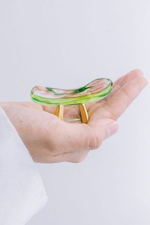 きゅうり：幅6.5cm×奥行2.5cm×高さ4cm