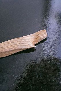 お届け例：少し節で折れたようなもの。