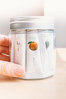 かわいい瓶入り。