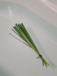 お湯に浮かべてハーブ湯に🌿