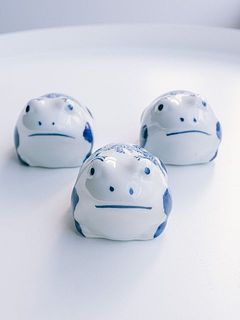 お顔には個体差がございます。