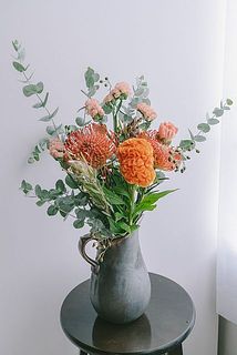 使用花器：calore（ブラック）※別売り