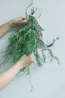 そのままスワッグにするのもおすすめです💐