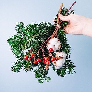 野生のワイルドなもみの木さんセット【クリスマス花材＊ブーケ】樅の木＊柊＊万両の実 野生のワイルドなもみの木さんセット【クリスマス花材＊ブーケ】樅の