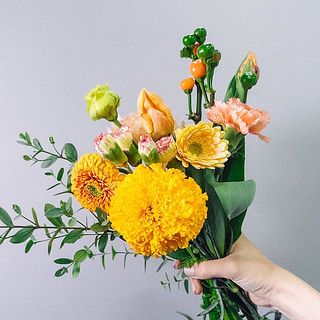 ブーケ セット オレンジ カラーとオンシジュームのブーケ(オレンジ