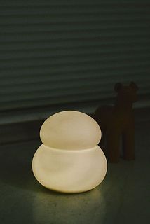 LEDライトがほんのりやさしく灯ります。