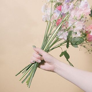 スパイラルに組んでいるので、そのまま飾ることができます。