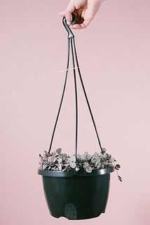 フックはピンクとブラックと2種類ございます。