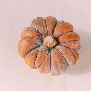傷や色合いのムラがあります。
