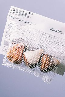 殻が割れている場合がございます。ご了承ください。