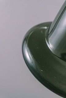 埃が付着している場合がございます。優しく拭き取ってください。