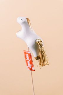 しっぽがタッセルゴールドでおしゃれ✨