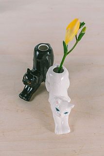 別売りの黒ネコちゃんと合わせて飾ってあげてもかわいい。