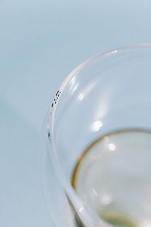 一部口の部分がが汚れている可能性も。