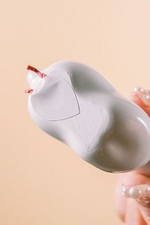 下の赤い紐を引っ張るとおみくじが出てきます😍何が書いてあるかは届いてからのお楽しみに。