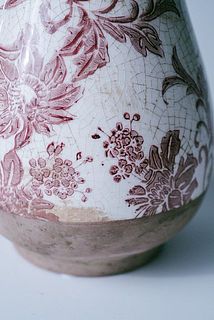 アンティーク加工されているので部分的に茶色く色付けている箇所があります。汚れではありません。