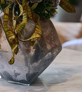 お部屋の明かりによって印象も異なります。