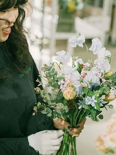 ひとつひとつプロの手作業でお作りします。