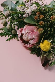 ネイティブフラワーのおまかせスワッグ