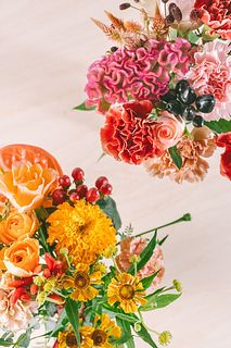 【2BUY10%OFF】もこもこベリーとオレンジの秋色おまかせブーケ（2束セット）