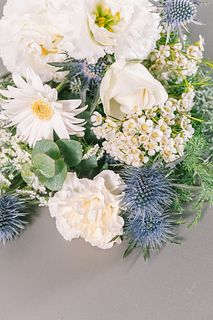 冬のナチュラルホワイトブーケ
