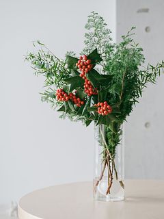 香りのスワッグ「ティーツリーとクリスマスホーリー」