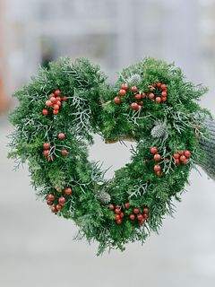 レッドベリーのハート型リースキット