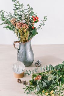 【冬限定】冬便りのプレゼントスワッグ