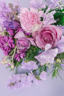 2月の誕生石「アメジスト」のおまかせブーケ