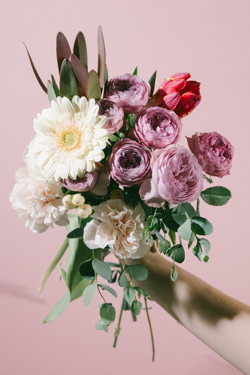 ダイヤモンドリリー】人気の花束・ブーケ特集 | FLOWER｜かわいい花束