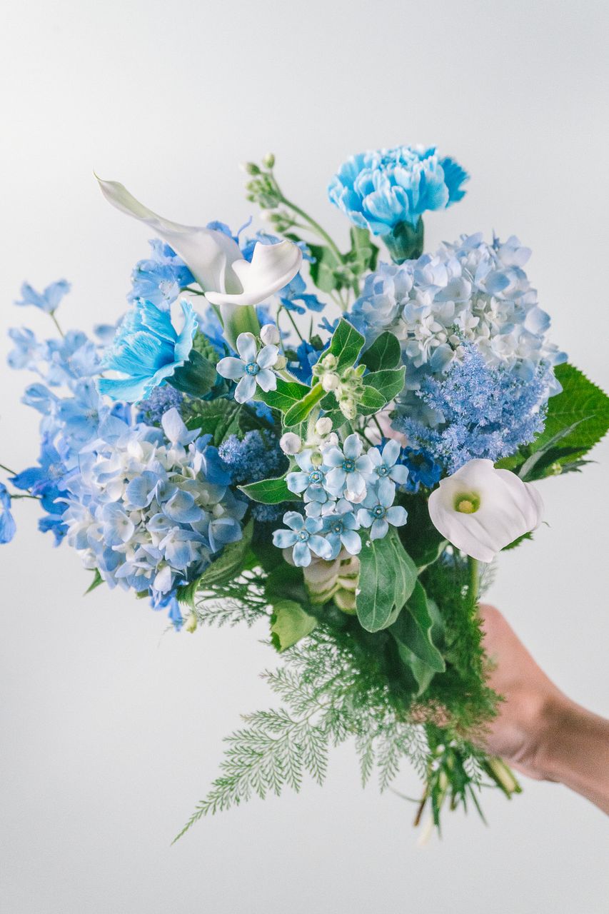 ヘリクリサム】人気の花束・ブーケ特集 | FLOWER｜かわいい花束を