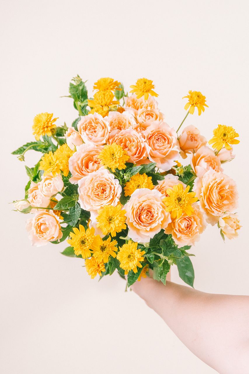 ルスカス】人気の花束・ブーケ特集 | FLOWER｜かわいい花束を【送料