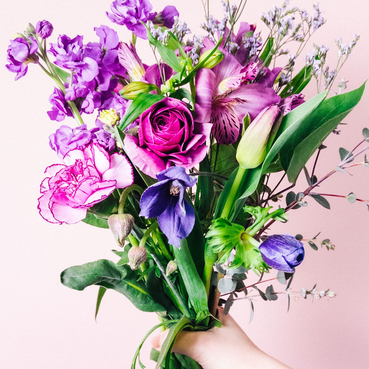 アメジストのクラッチブーケ